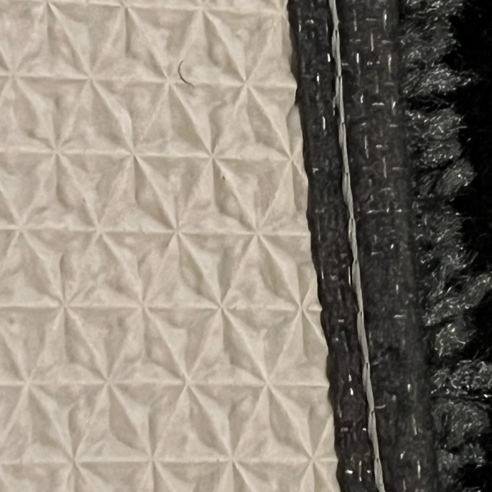 Royal Velvet Fieldcrest  Bath rug Firm Price!